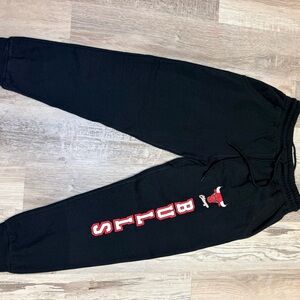 Chicago Bulls NBA Black Sweatpants • Hardwood Classics • Men’s Small